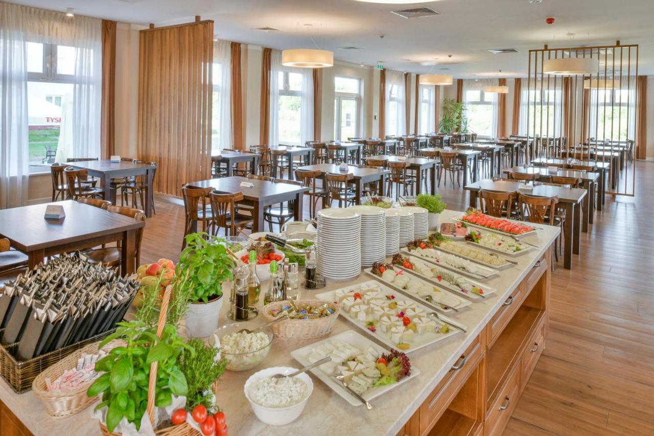 Hotel Mona Lisa Wellness & Spa โควอบเซก ภายนอก รูปภาพ